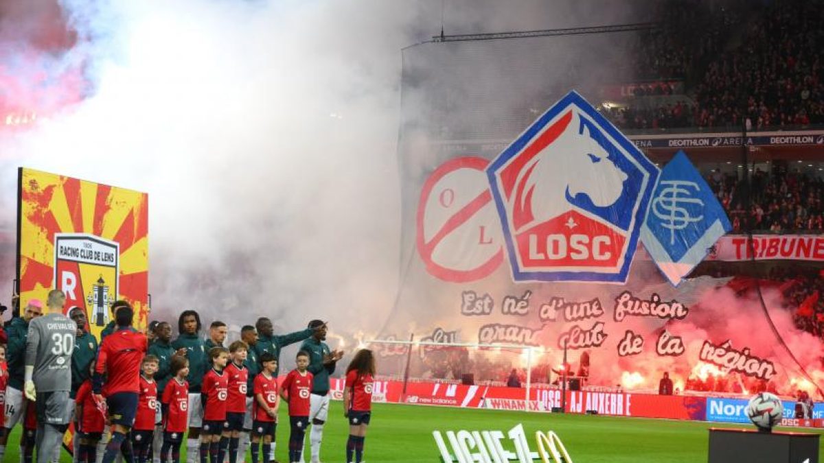 Estadio Pierre-Mauroy antes del Lille-Lens, 125º derbi del Norte