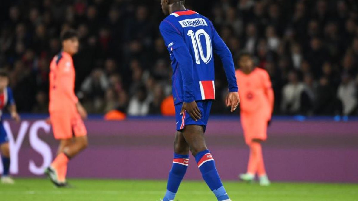 Luis Enrique durante un entrenamiento del PSG antes del partido de Ligue 1 contra Le Havre